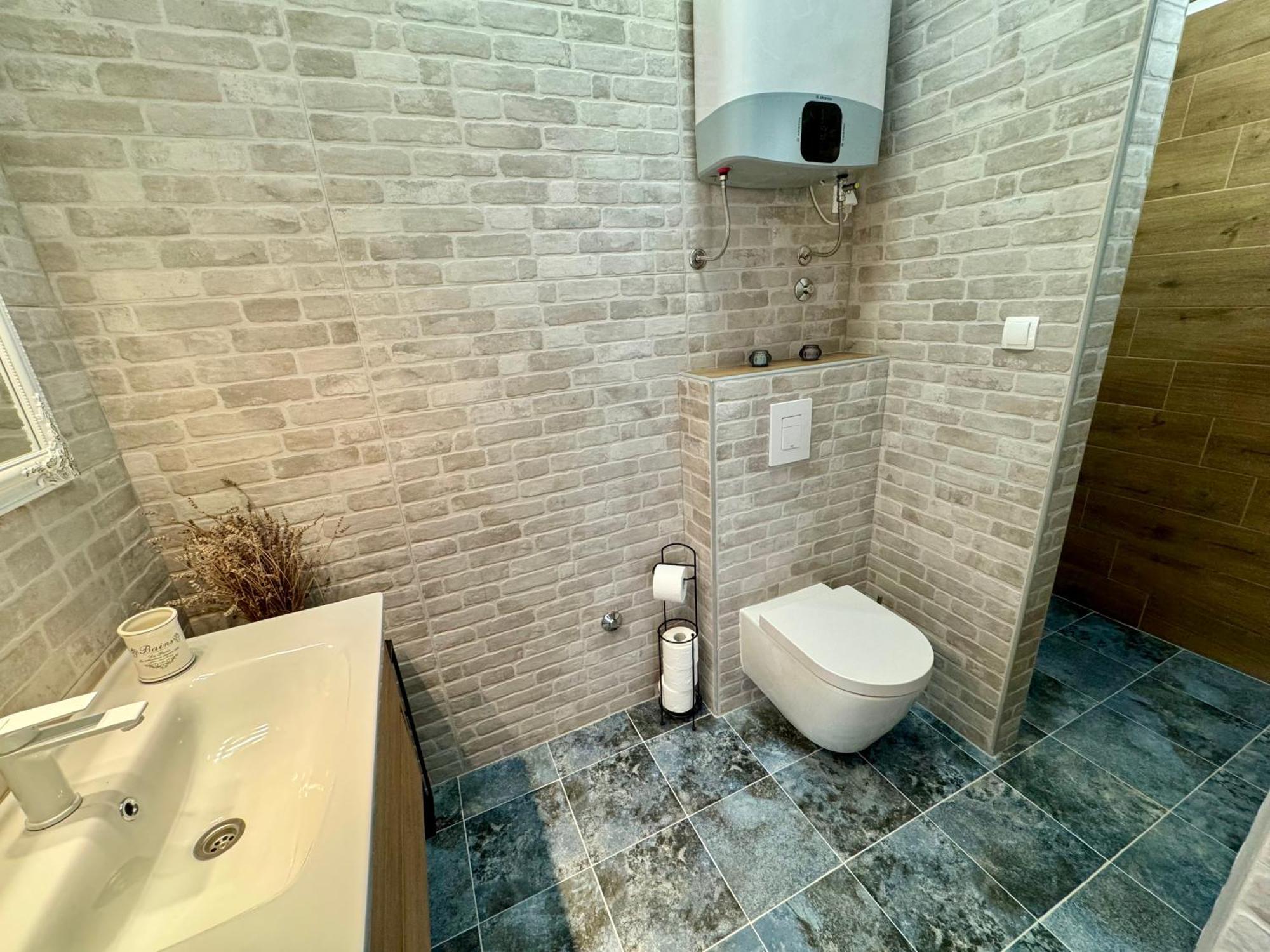 Apatmani Jugo I Bura Apartment Jadranovo Exterior foto